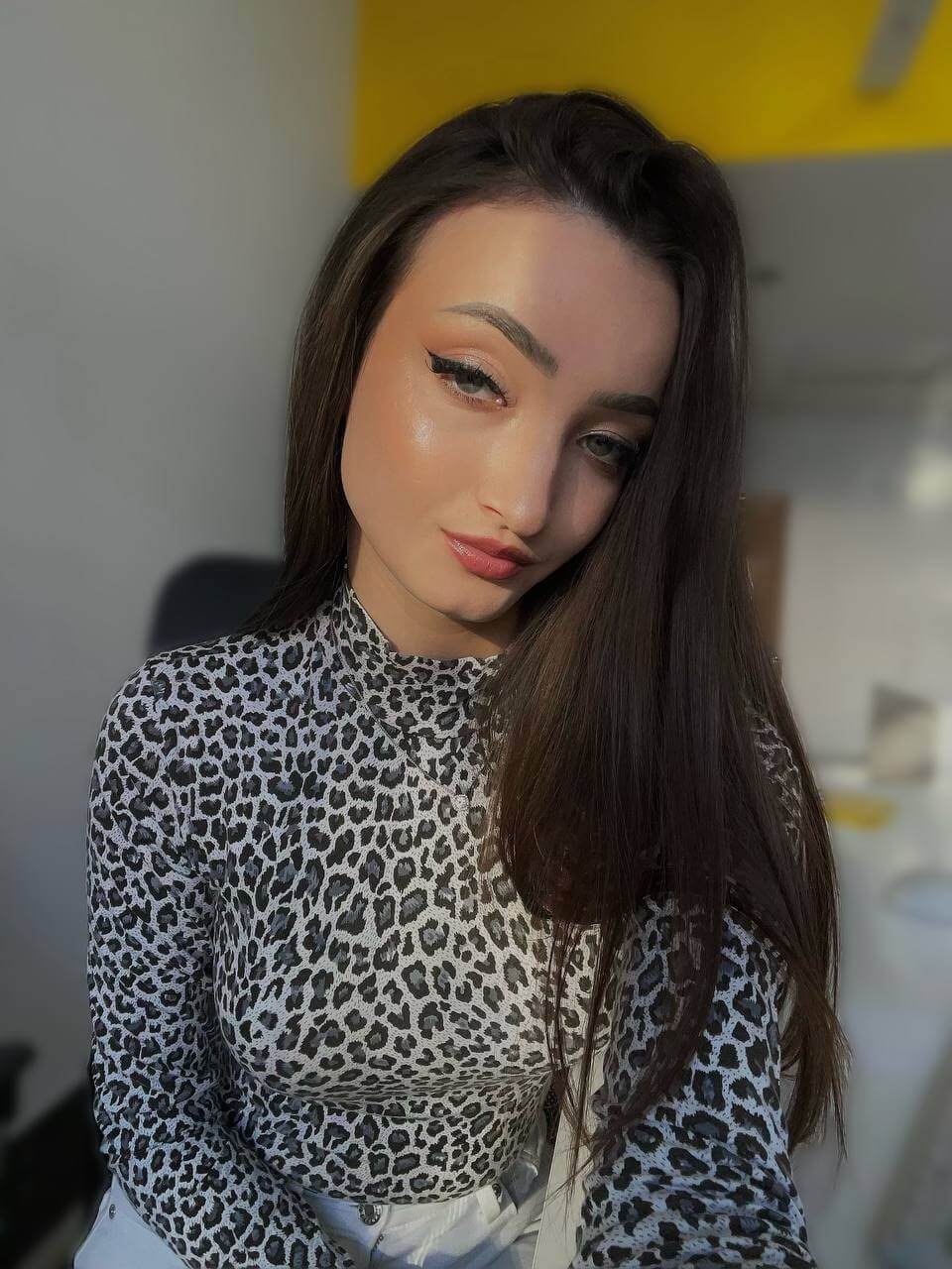 Josefina Holt - developer with 1.5 years of experience, previously worked only with frontend